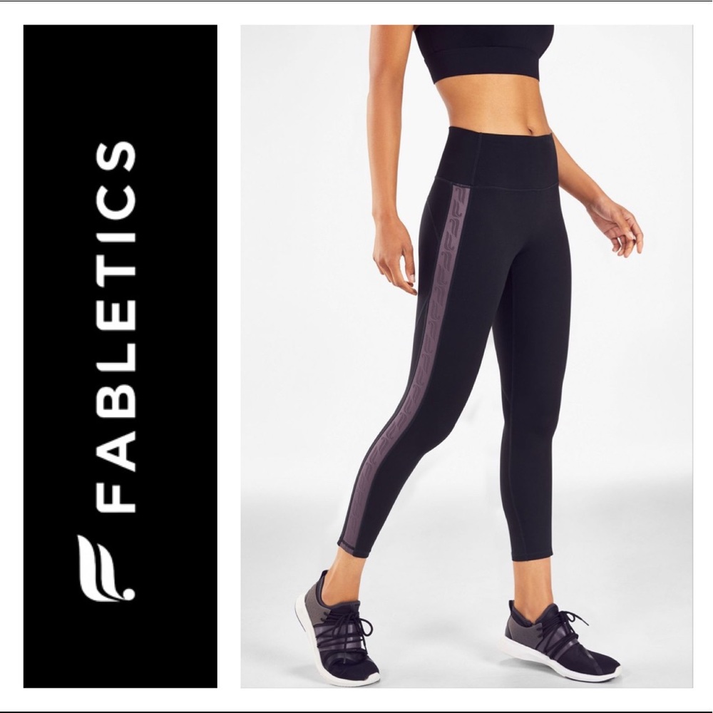 🖤NWT Fabletics HighWaisted Powerhold 7/8 Leggings